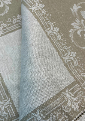 Скатерть жаккардовая "Ренессанс" 140*220